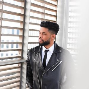 Meet your Posher, Zubair